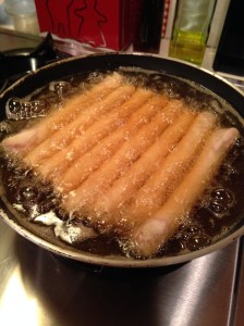 frying lumpia